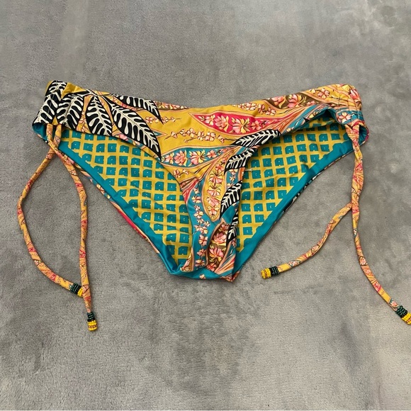 New! Agua Bendita Eda reversible string side bikini bottoms 10219 - Picture 6 of 11